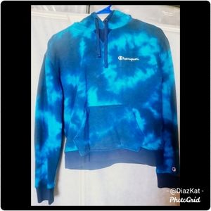 Women's Champion pull over